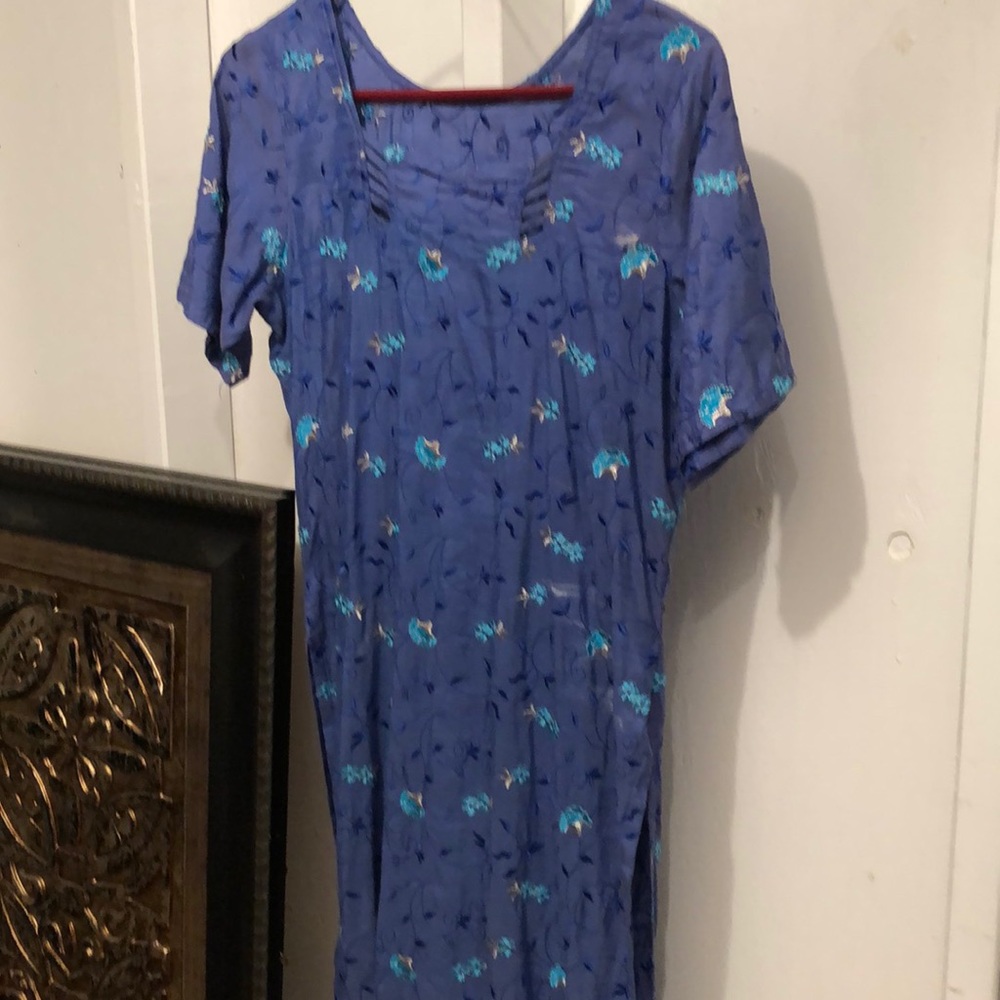 Long top. Indian design.